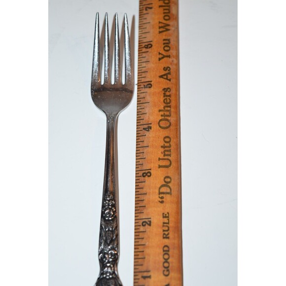 Vtg VERSAILLES MSI Stainless Salad Fork 6.5” Flowers + Spoon Japan - Picture 7 of 8